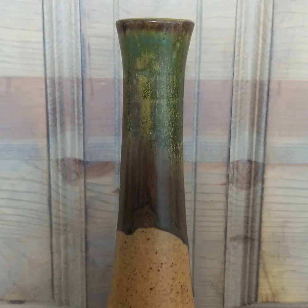 Studio Art Pottery Hand-crafted Stoneware Vase.